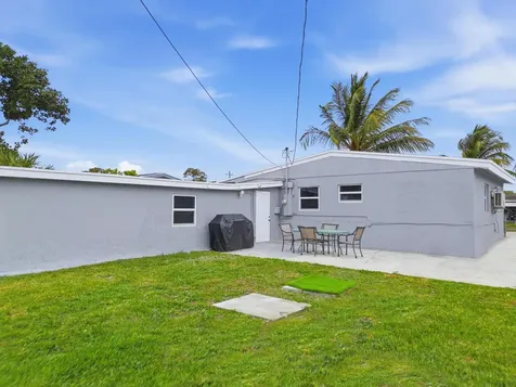 4050 Browning Drive West Palm Beach FL 33406