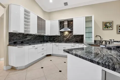 5346 Landon Circle Boynton Beach FL 33437