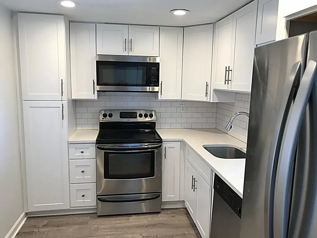 4364 NW 9th Avenue Deerfield Beach FL 33064
