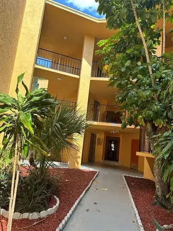 4364 NW 9th Avenue Deerfield Beach FL 33064