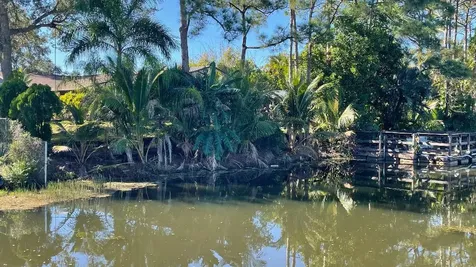 798 Nw Selvitz Road Port Saint Lucie FL 34983