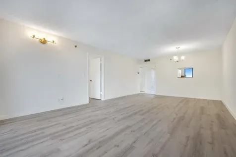 7770 Tahiti Lane Lake Worth FL 33467