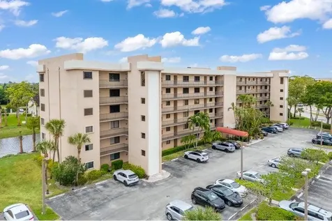 7770 Tahiti Lane Lake Worth FL 33467