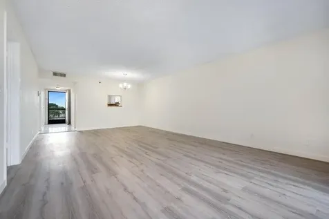 7770 Tahiti Lane Lake Worth FL 33467
