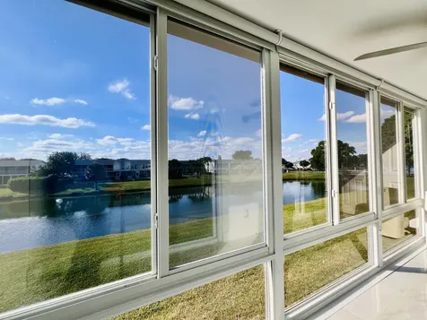 204 Bedford H West Palm Beach FL 33417