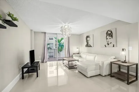 520 SE 5th Avenue Fort Lauderdale FL 33301
