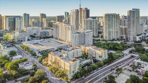 520 SE 5th Avenue Fort Lauderdale FL 33301