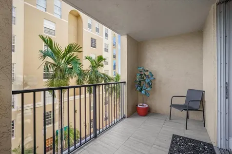 520 SE 5th Avenue Fort Lauderdale FL 33301