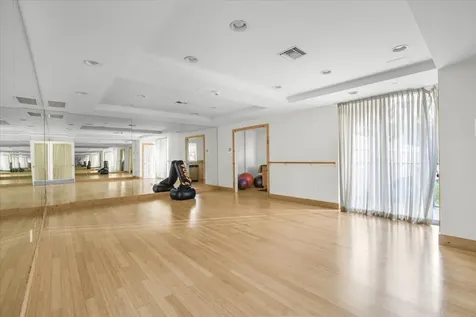 520 SE 5th Avenue Fort Lauderdale FL 33301