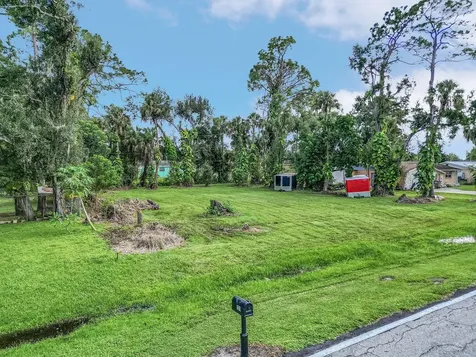 2314 Davis Boulevard Fort Myers FL 33905