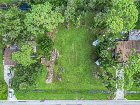 2314 Davis Boulevard Fort Myers FL 33905