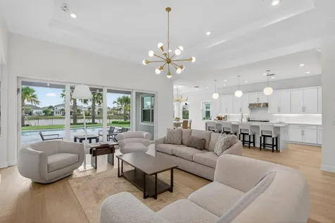 9249 Crestview Circle Palm Beach Gardens FL 33412