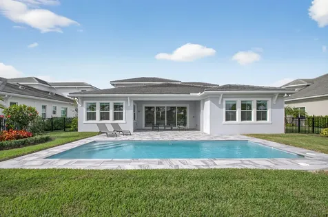 9249 Crestview Circle Palm Beach Gardens FL 33412