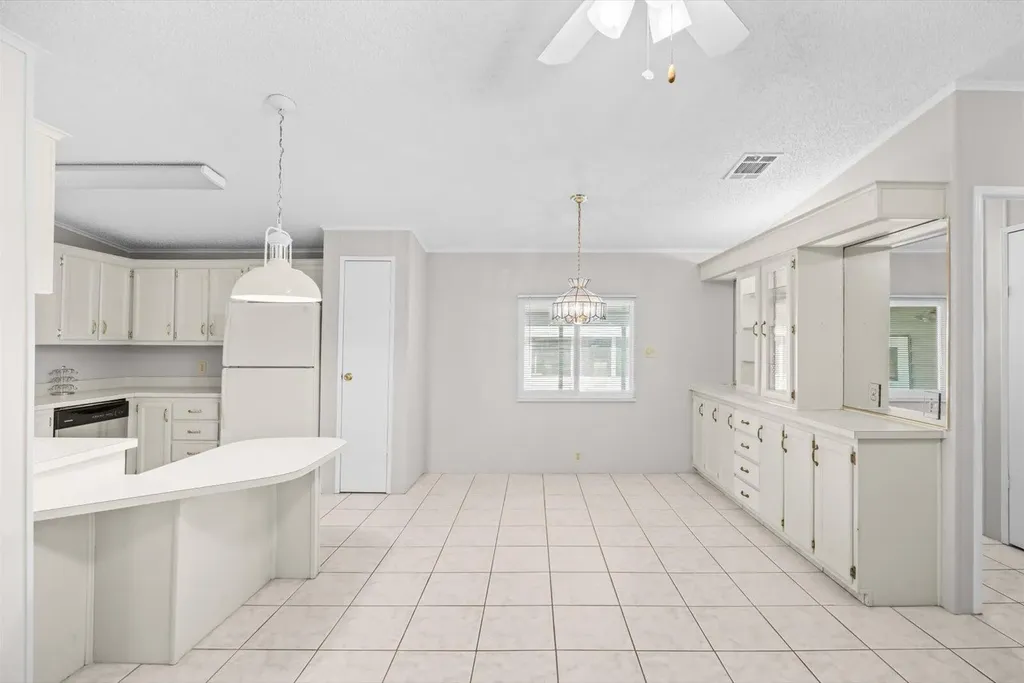 8221 Cinnamon Lane Port Saint Lucie FL 34952