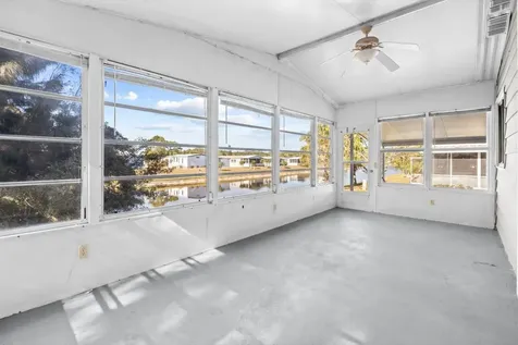 8221 Cinnamon Lane Port Saint Lucie FL 34952