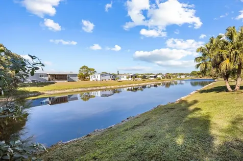 8221 Cinnamon Lane Port Saint Lucie FL 34952