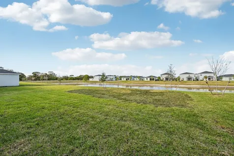 11277 Nw Blockbird Drive Port Saint Lucie FL 34987