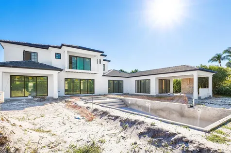 2012 Nw 2nd Avenue Delray Beach FL 33444