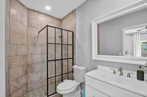 6024 Strawberry Lakes Circle Lake Worth FL 33463