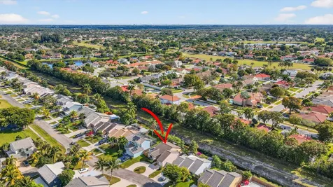 6024 Strawberry Lakes Circle Lake Worth FL 33463