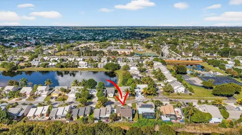 6024 Strawberry Lakes Circle Lake Worth FL 33463