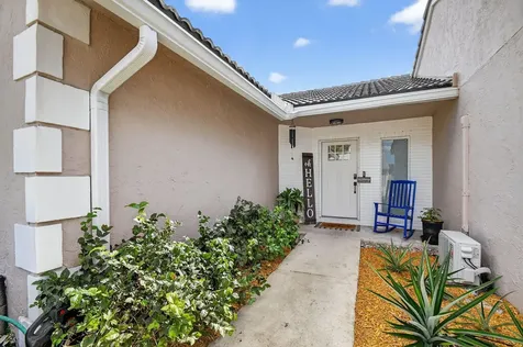 6024 Strawberry Lakes Circle Lake Worth FL 33463