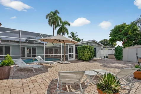 1141 Se 9th Avenue Pompano Beach FL 33060