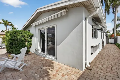 1141 Se 9th Avenue Pompano Beach FL 33060