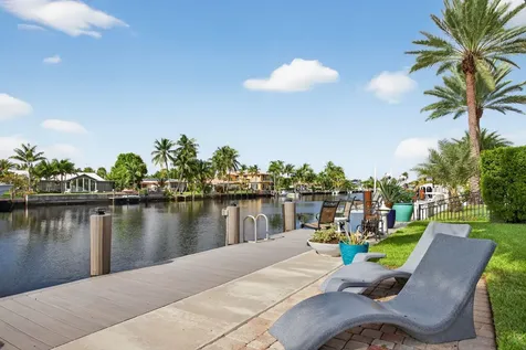 1141 Se 9th Avenue Pompano Beach FL 33060
