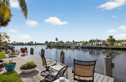 1141 Se 9th Avenue Pompano Beach FL 33060