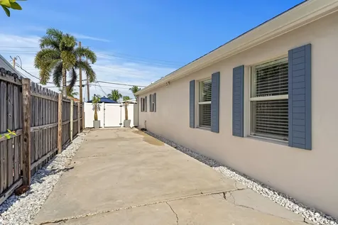 415 Maddock Street West Palm Beach FL 33405