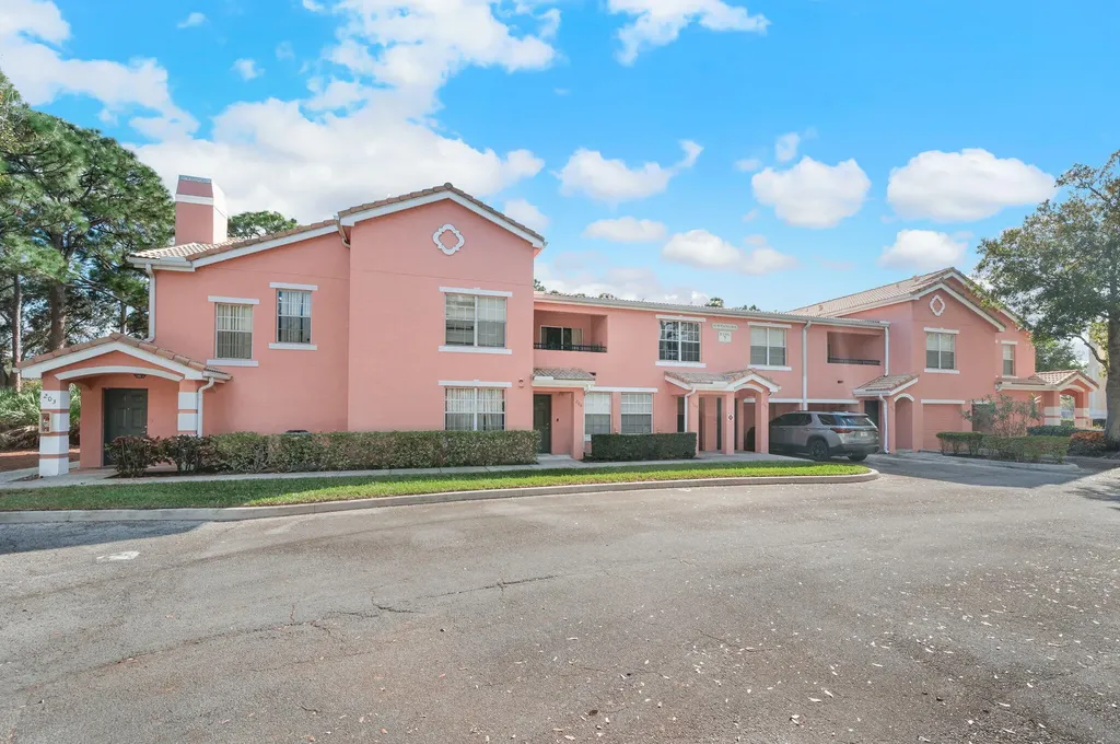 112 SW Peacock Boulevard Port Saint Lucie FL 34986