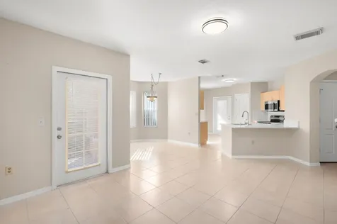 112 SW Peacock Boulevard Port Saint Lucie FL 34986