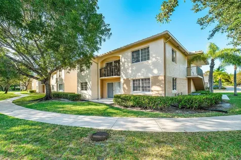 1500 Crestwood Court Royal Palm Beach FL 33411