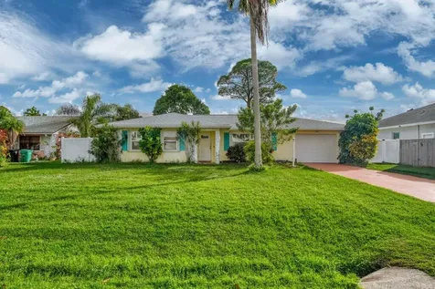 772 Se Thornhill Drive Port Saint Lucie FL 34983