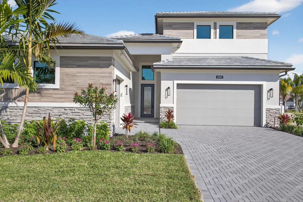 13697 Le Christine Drive Palm Beach Gardens FL 33412
