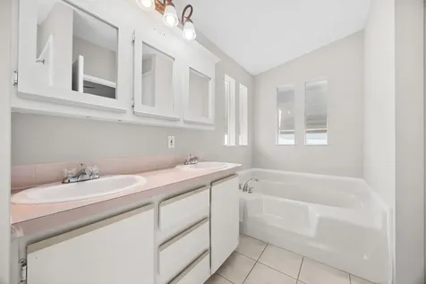 8527 Marlberry Court Port Saint Lucie FL 34952