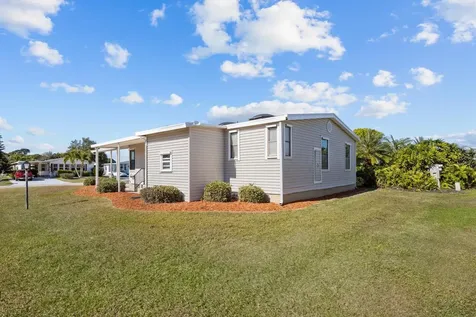 8530 Leadtree Court Port Saint Lucie FL 34952