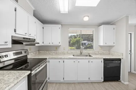 8530 Leadtree Court Port Saint Lucie FL 34952