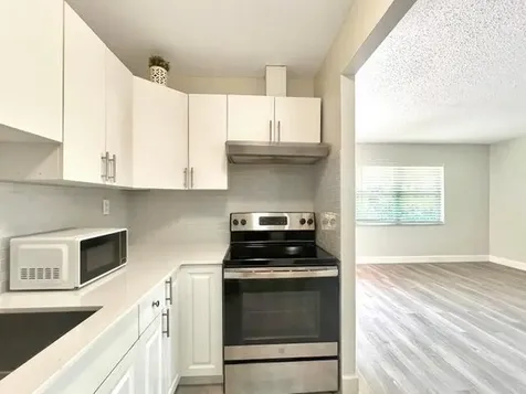 201 E Palm Street Lantana FL 33462