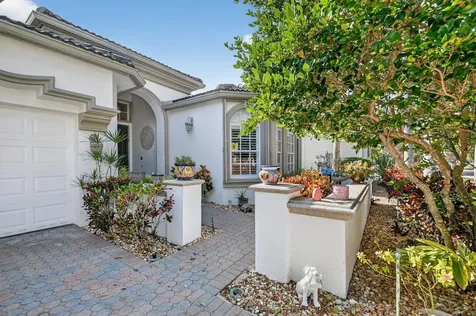 9842 Via Elegante Wellington FL 33411