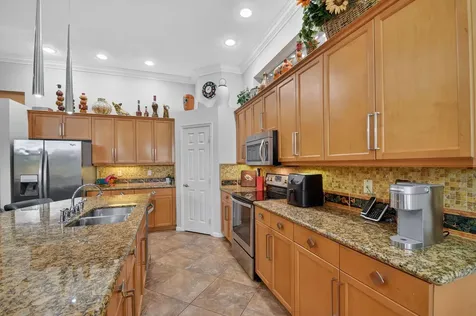 9842 Via Elegante Wellington FL 33411
