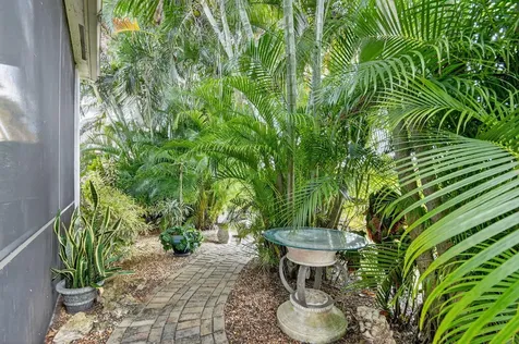 9842 Via Elegante Wellington FL 33411