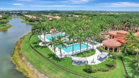 9842 Via Elegante Wellington FL 33411