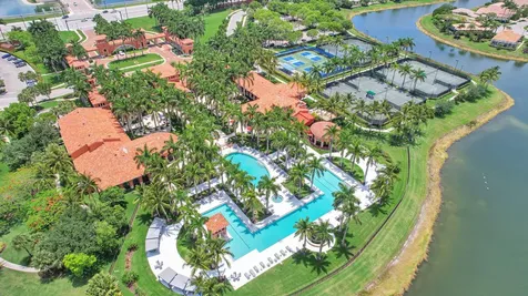 9842 Via Elegante Wellington FL 33411