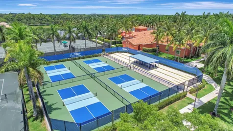9842 Via Elegante Wellington FL 33411