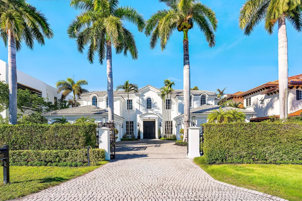 485 NE Spanish Trail Boca Raton FL 33432