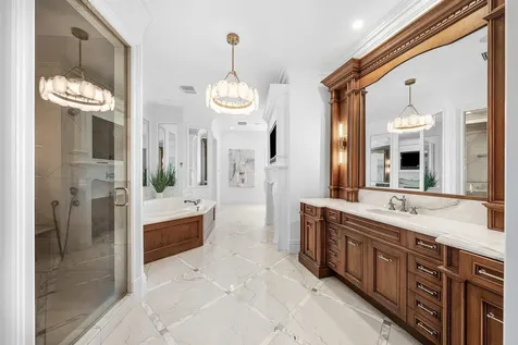 485 NE Spanish Trail Boca Raton FL 33432