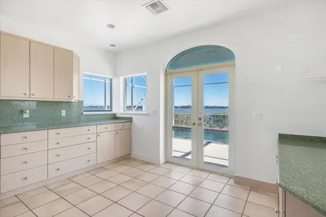 2 Seahorse Lane Vero Beach FL 32960