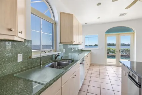 2 Seahorse Lane Vero Beach FL 32960